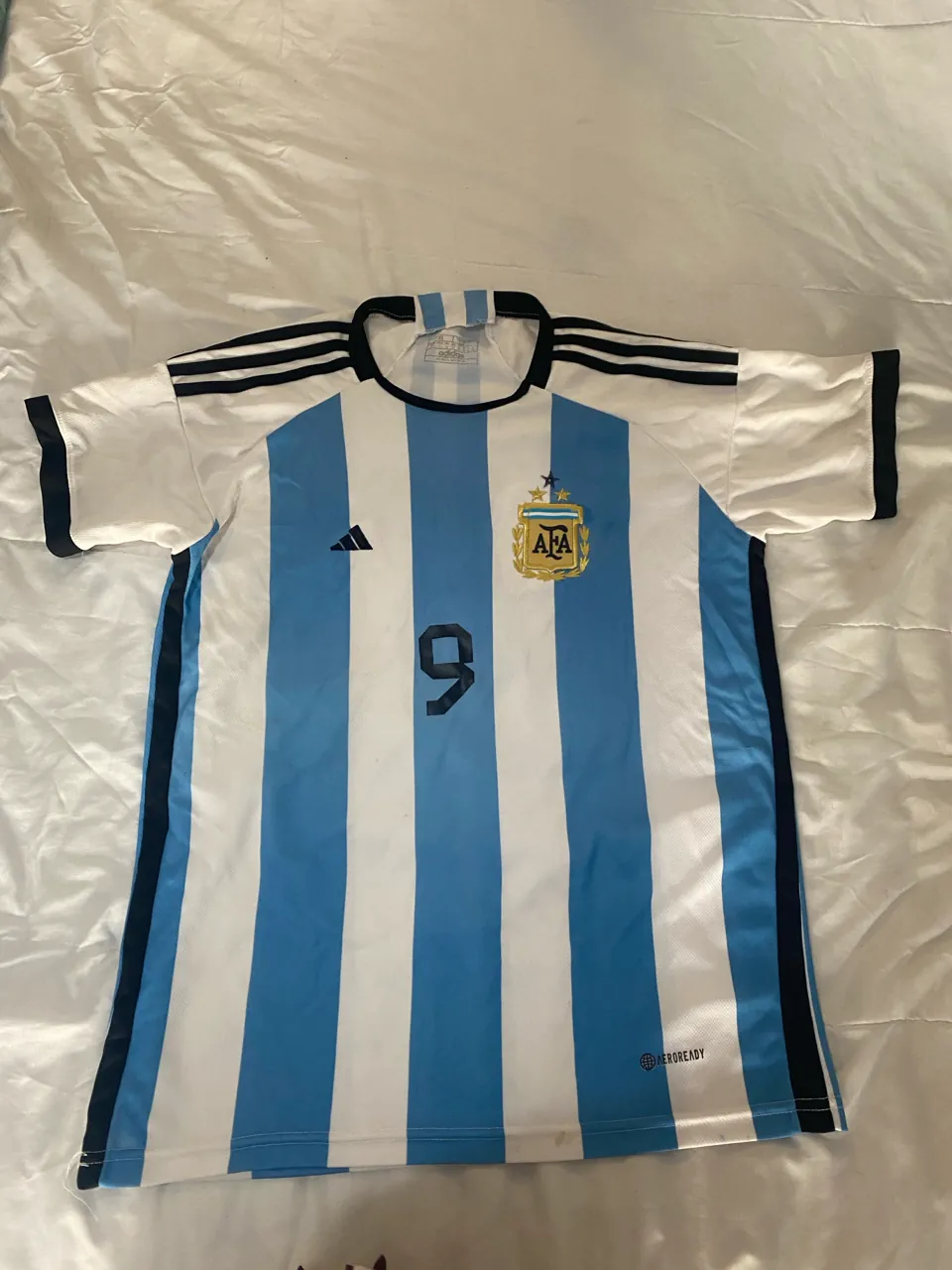 Camiseta adidas - imagen 1