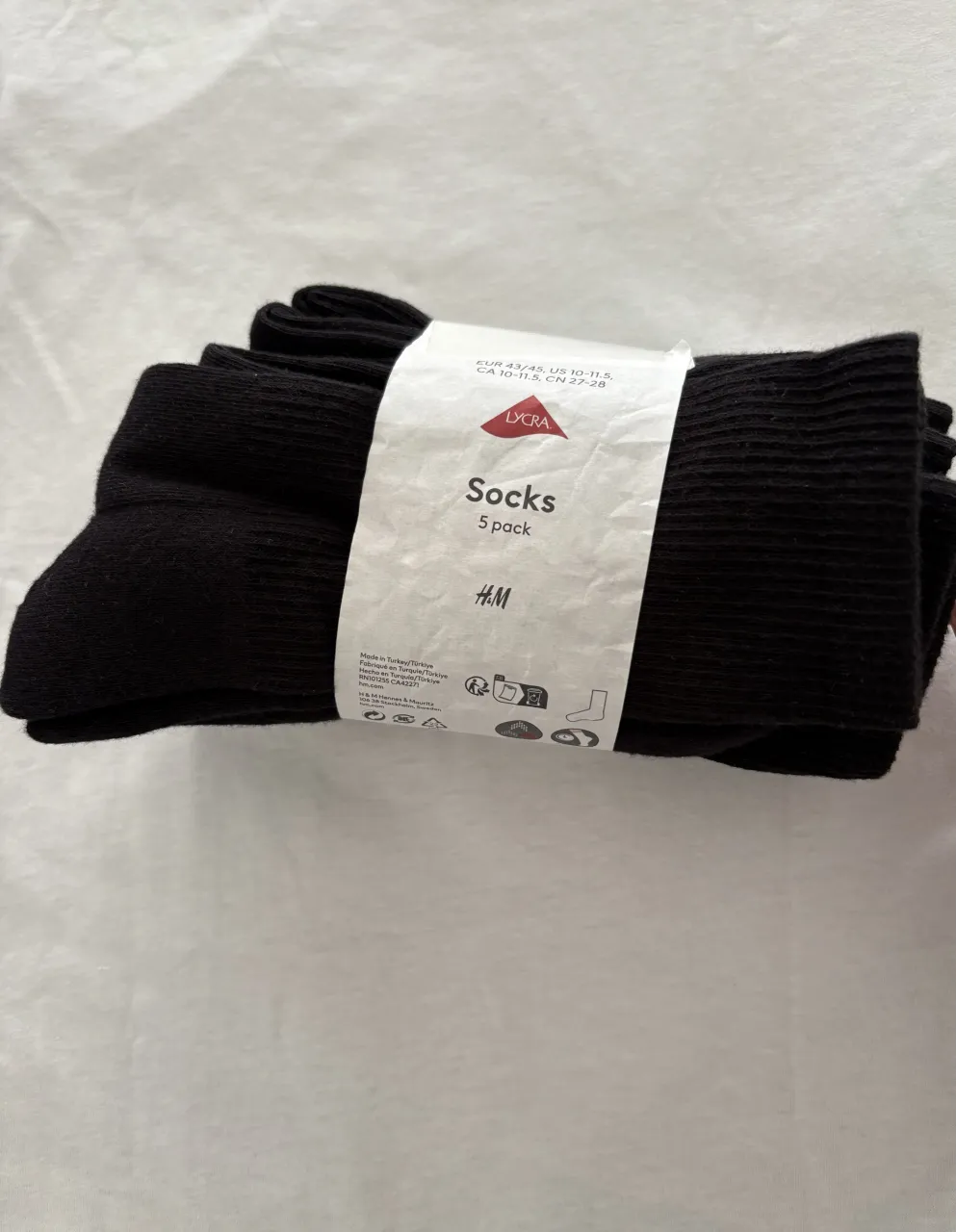 H&M · Talle EU 43