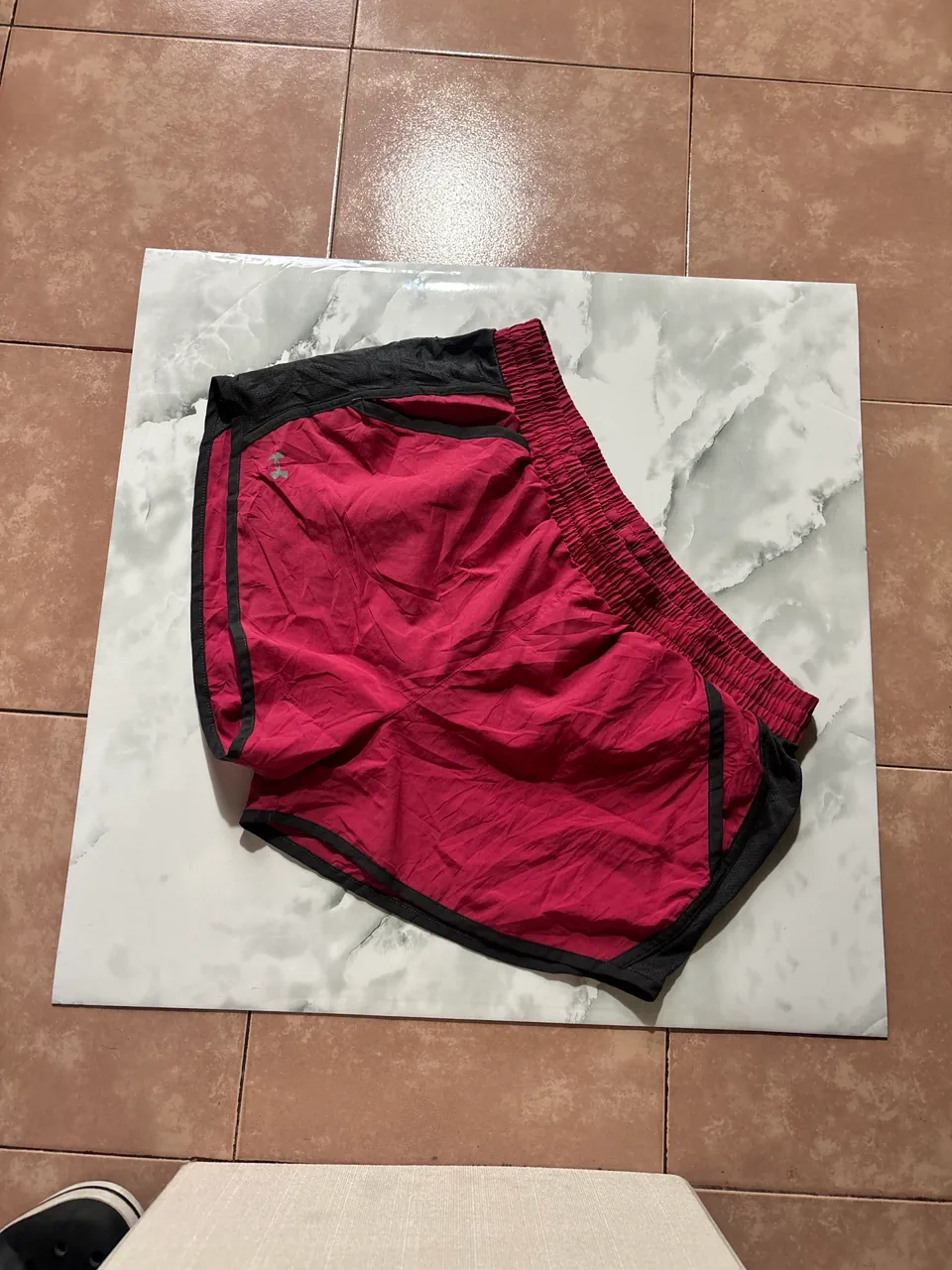 Short Under Armour · Talle L