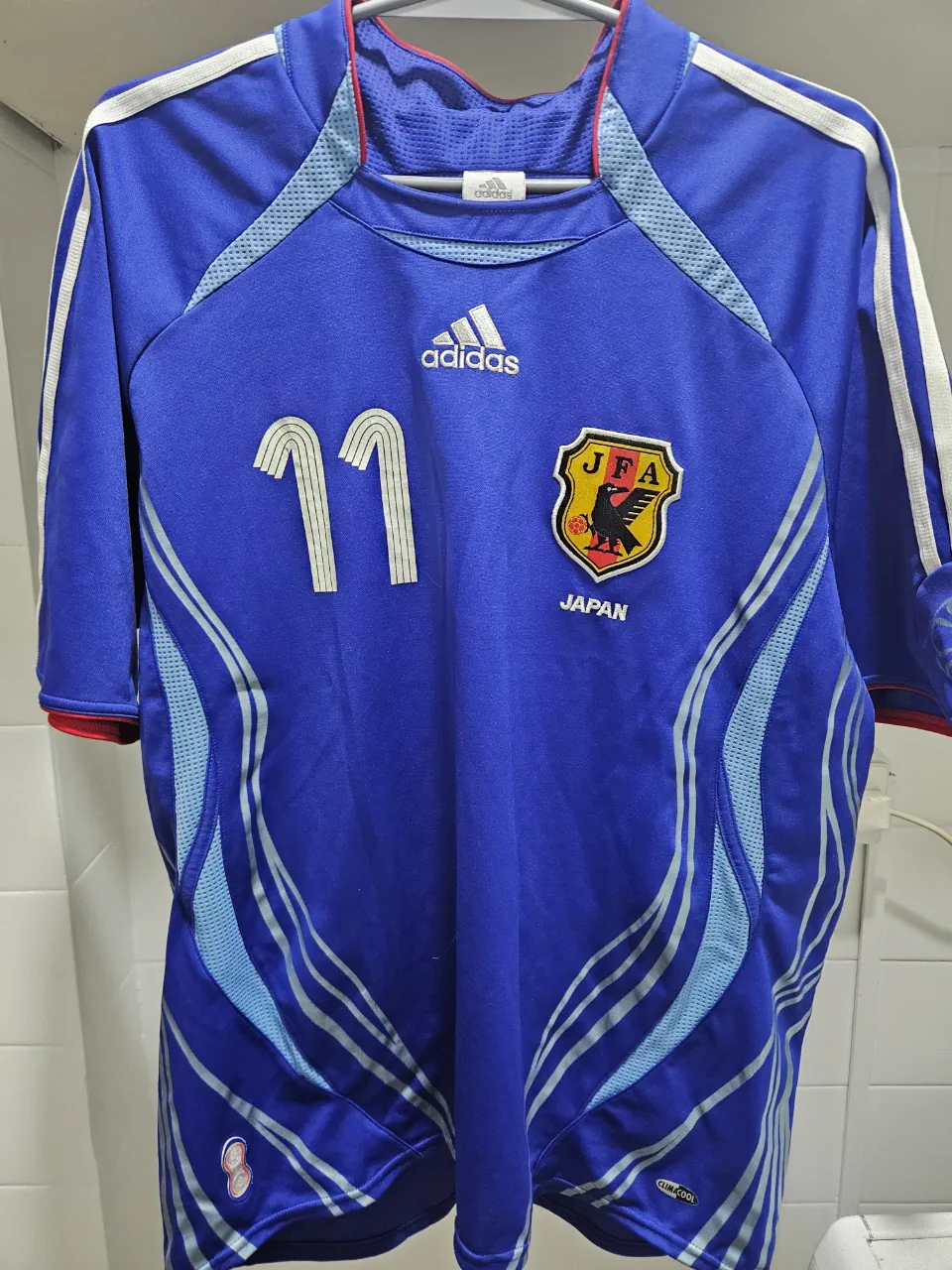 Camiseta adidas - imagen 1