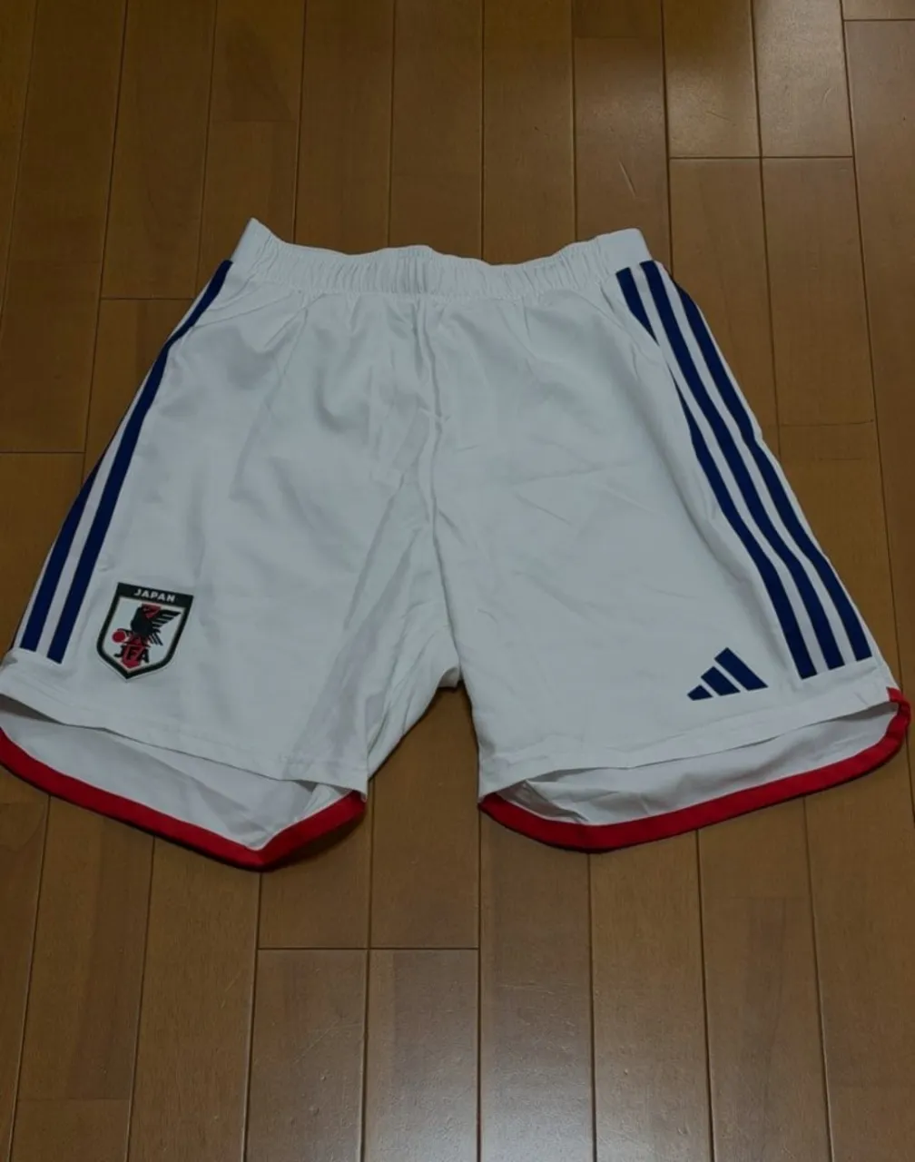 adidas · Talle S