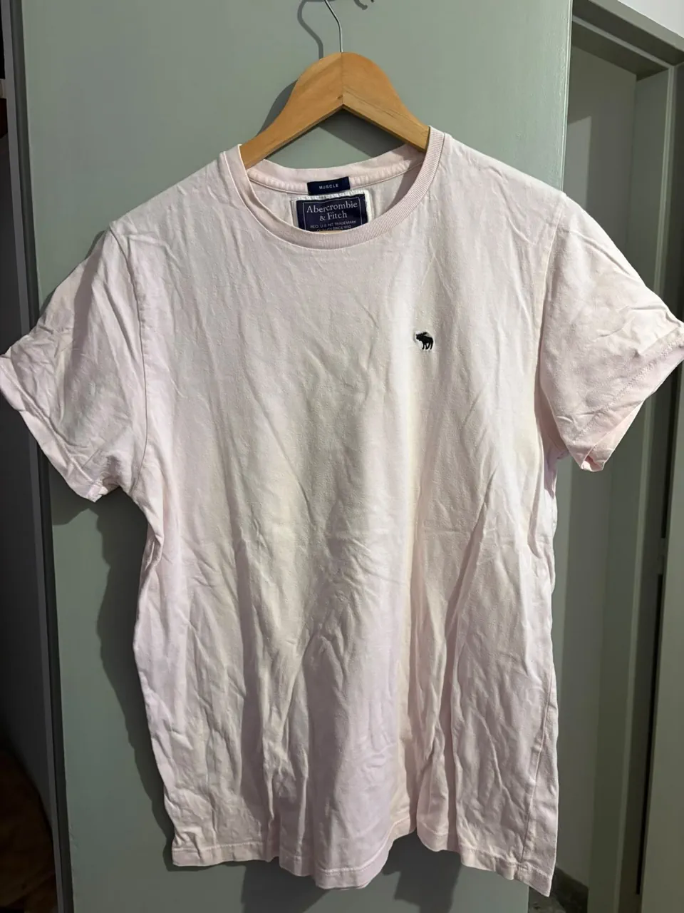 Abercrombie & Fitch · Talle L