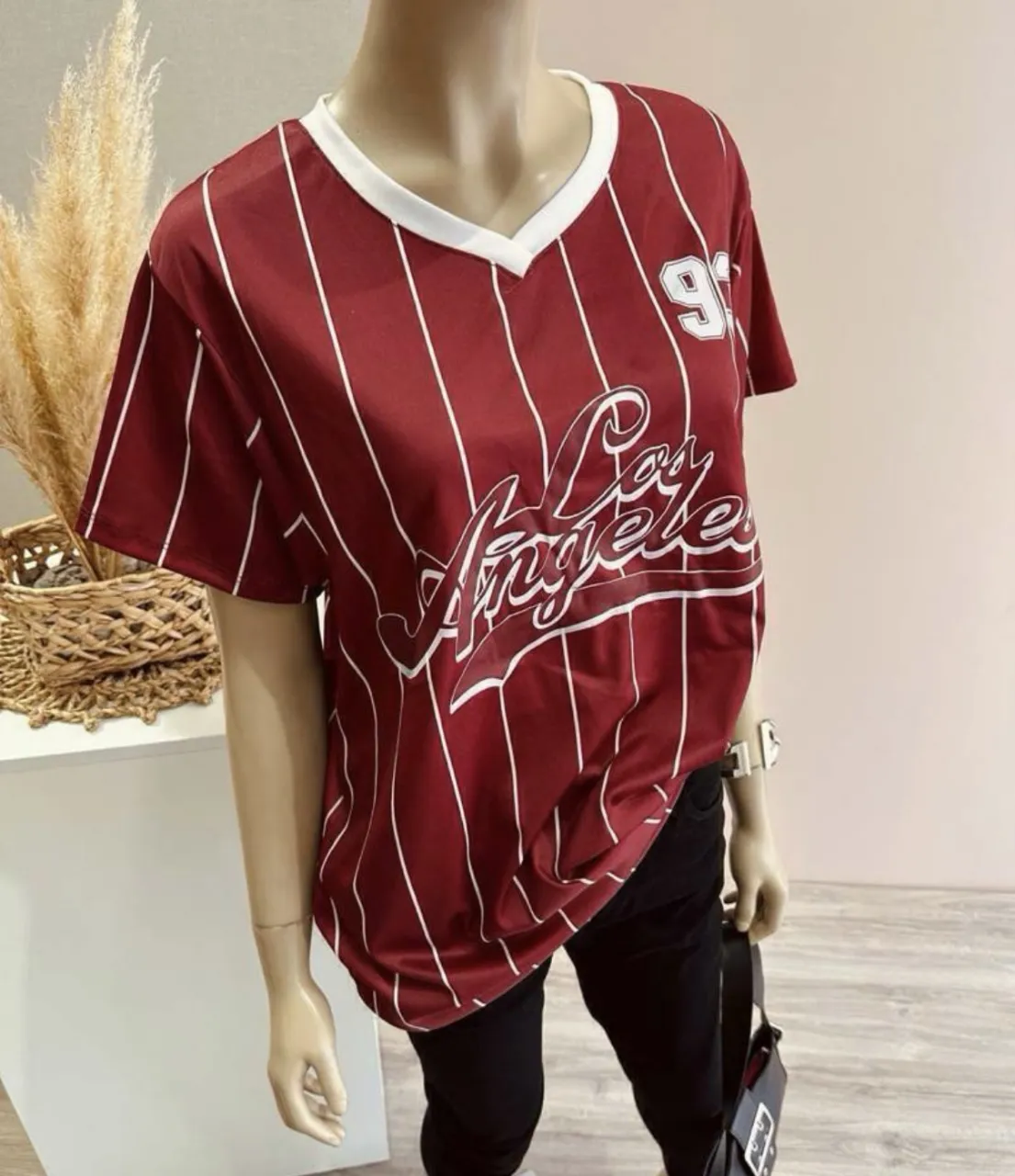 Remera A ≠ · Talle único