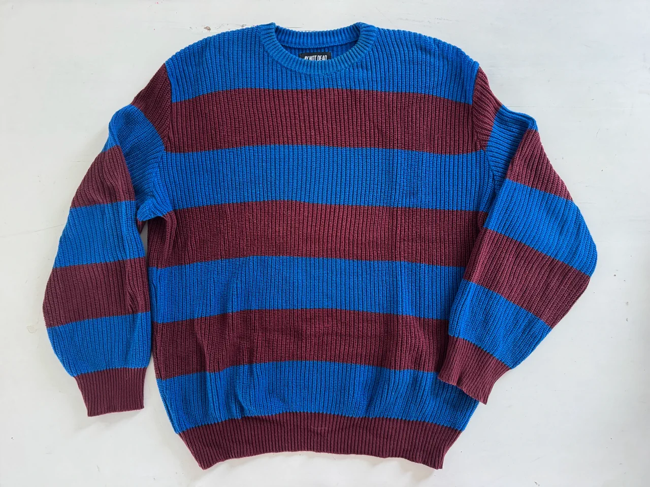 Sweater Ay Not Dead - imagen 1