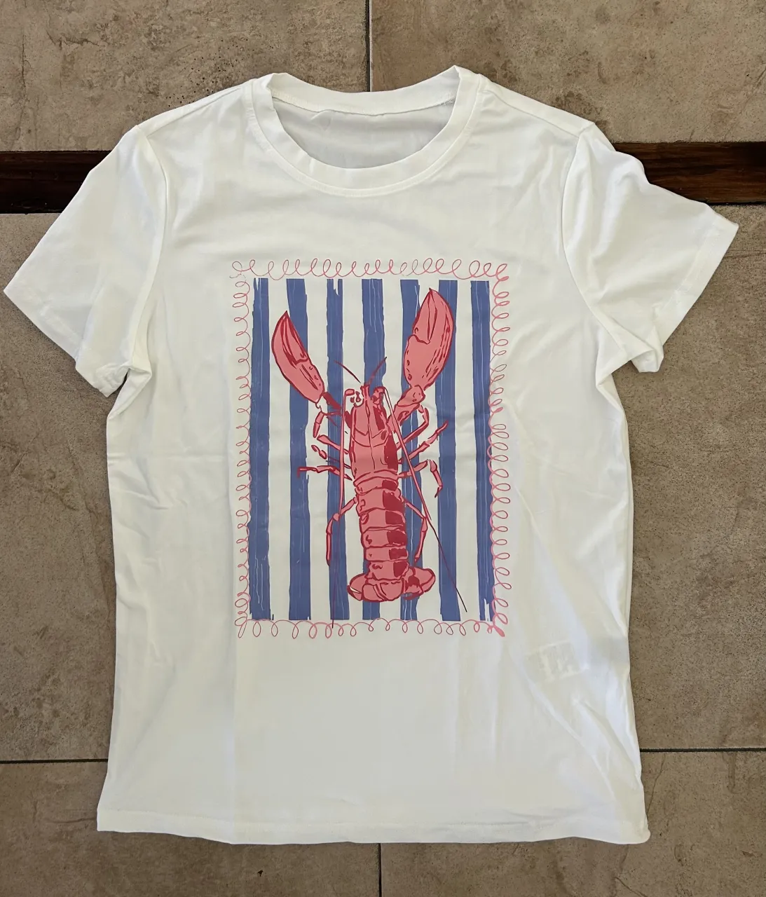 Remera Shein · Talle M
