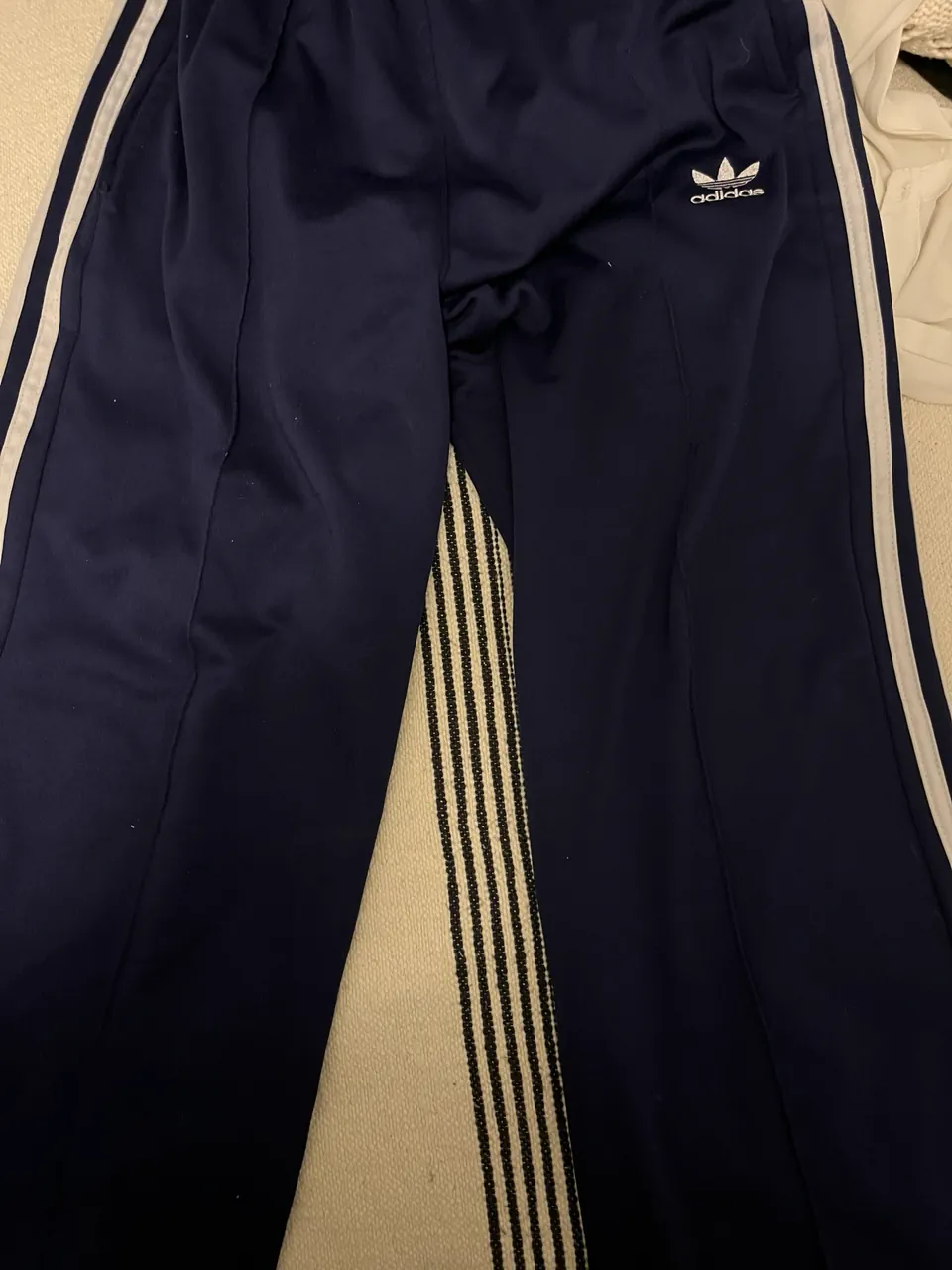 Pantalón adidas - imagen 2