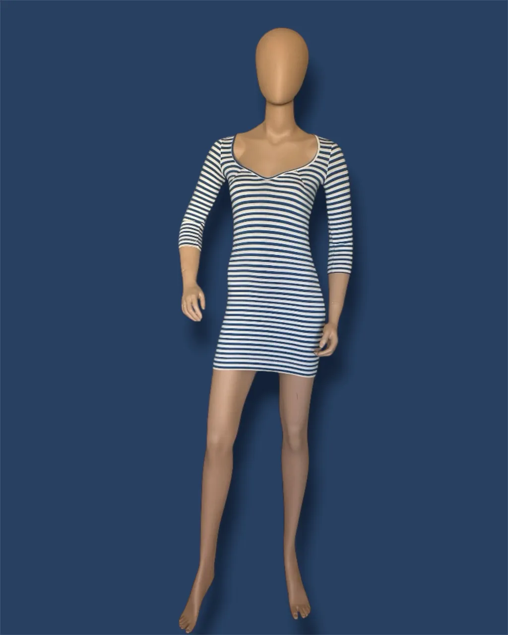 Vestido Ay Not Dead · Talle 2