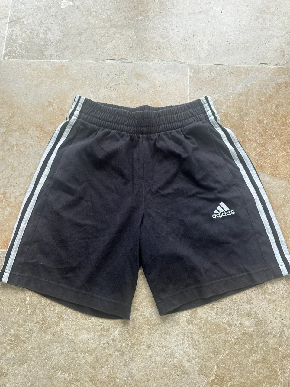 Short adidas - imagen 1
