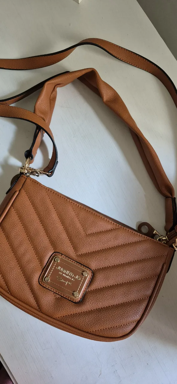 Cartera Juanita Jo