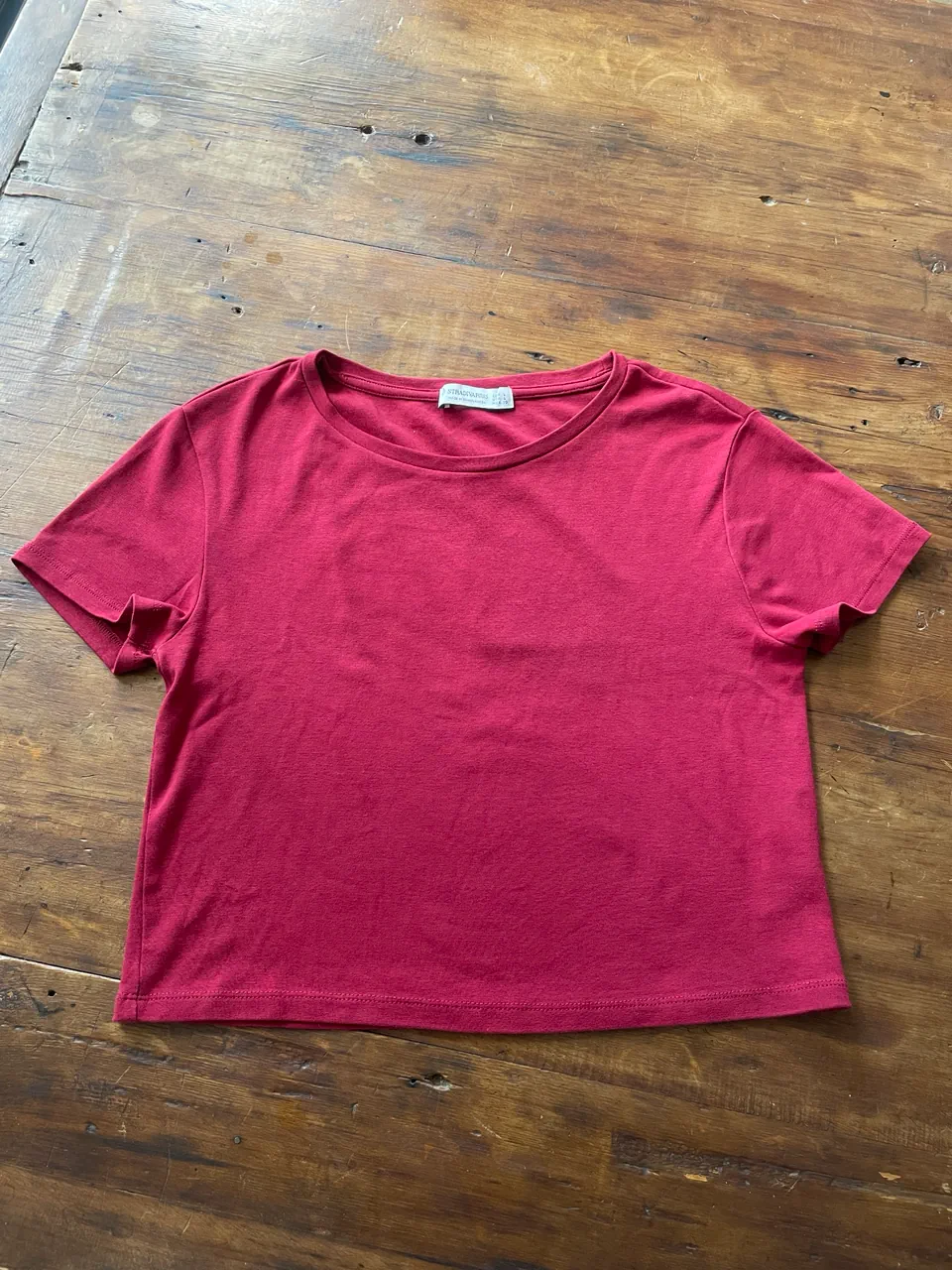 Remera Stradivarius · Talle L