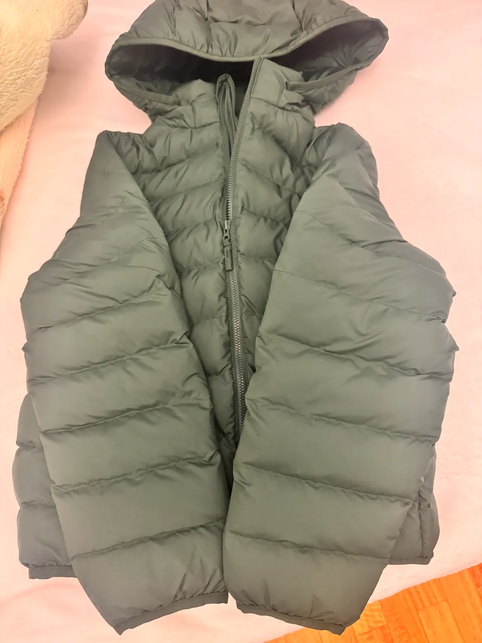 Campera de plumas Uniqlo - imagen 1