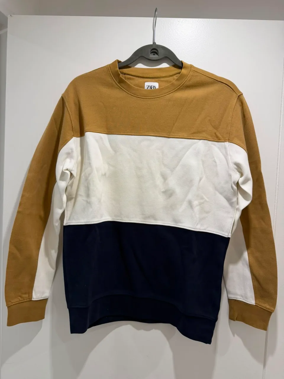 Buzo Zara · Talle S