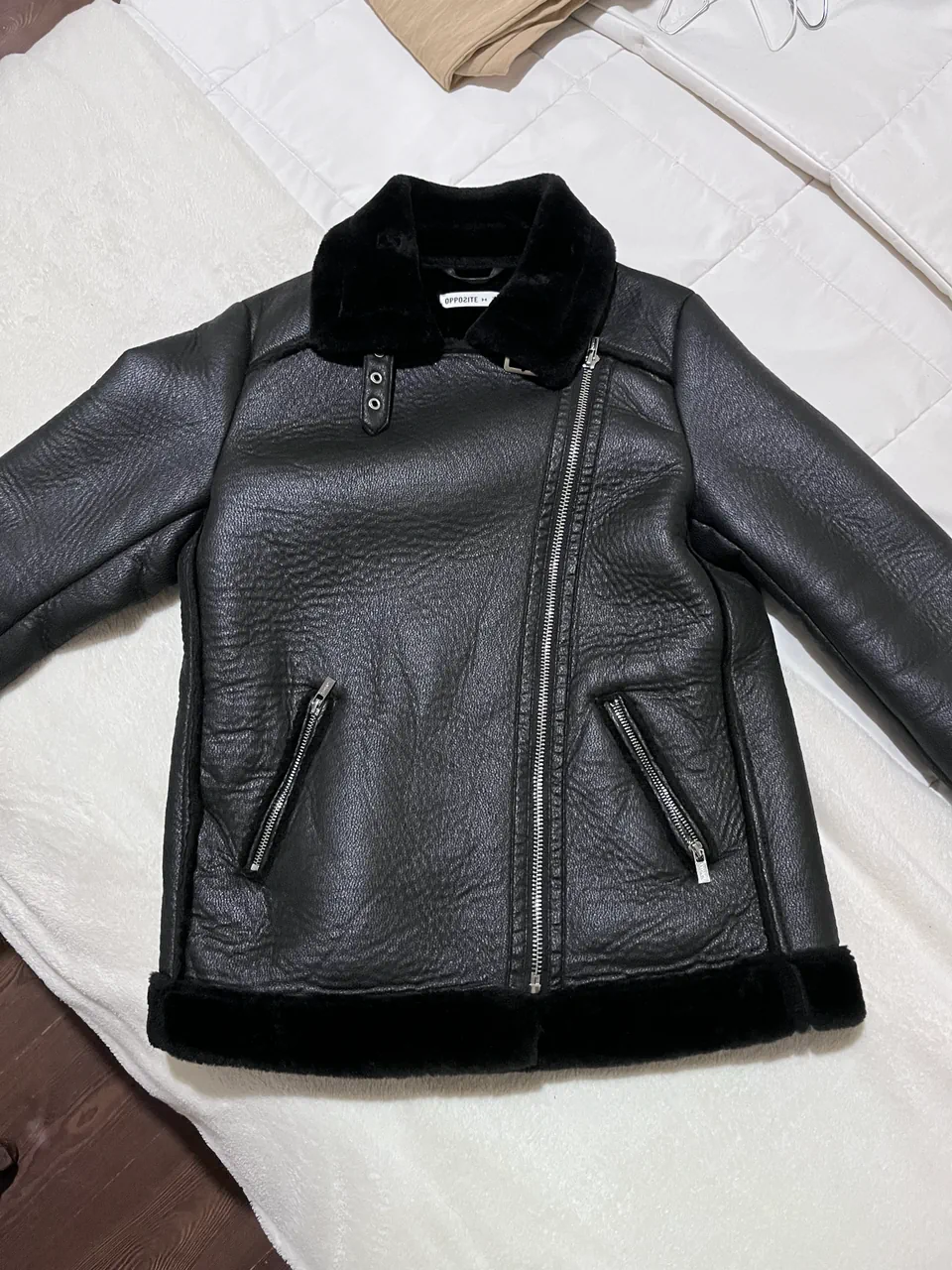 Campera Opposite · Talle XS