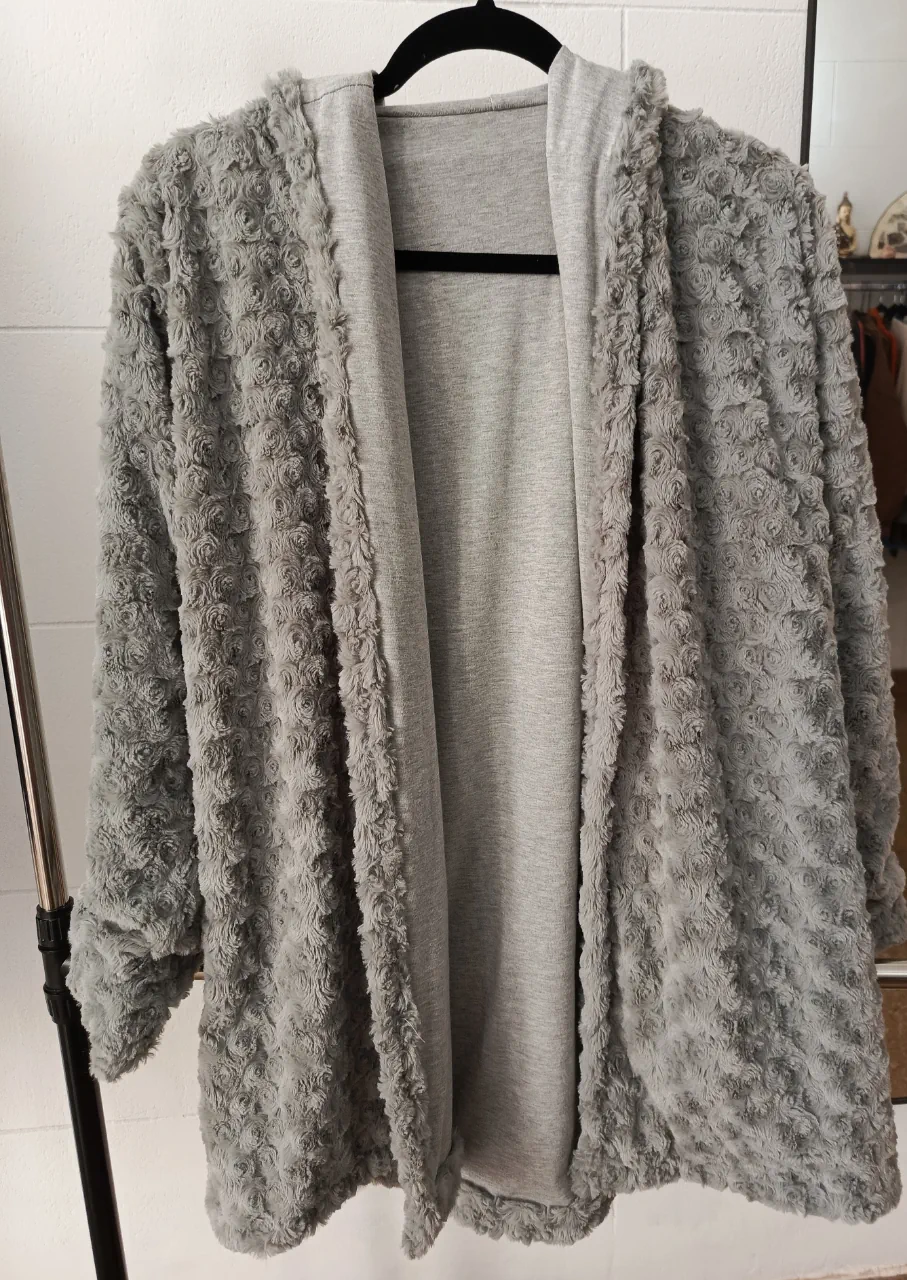Campera Sin marca ✅ · Talle L