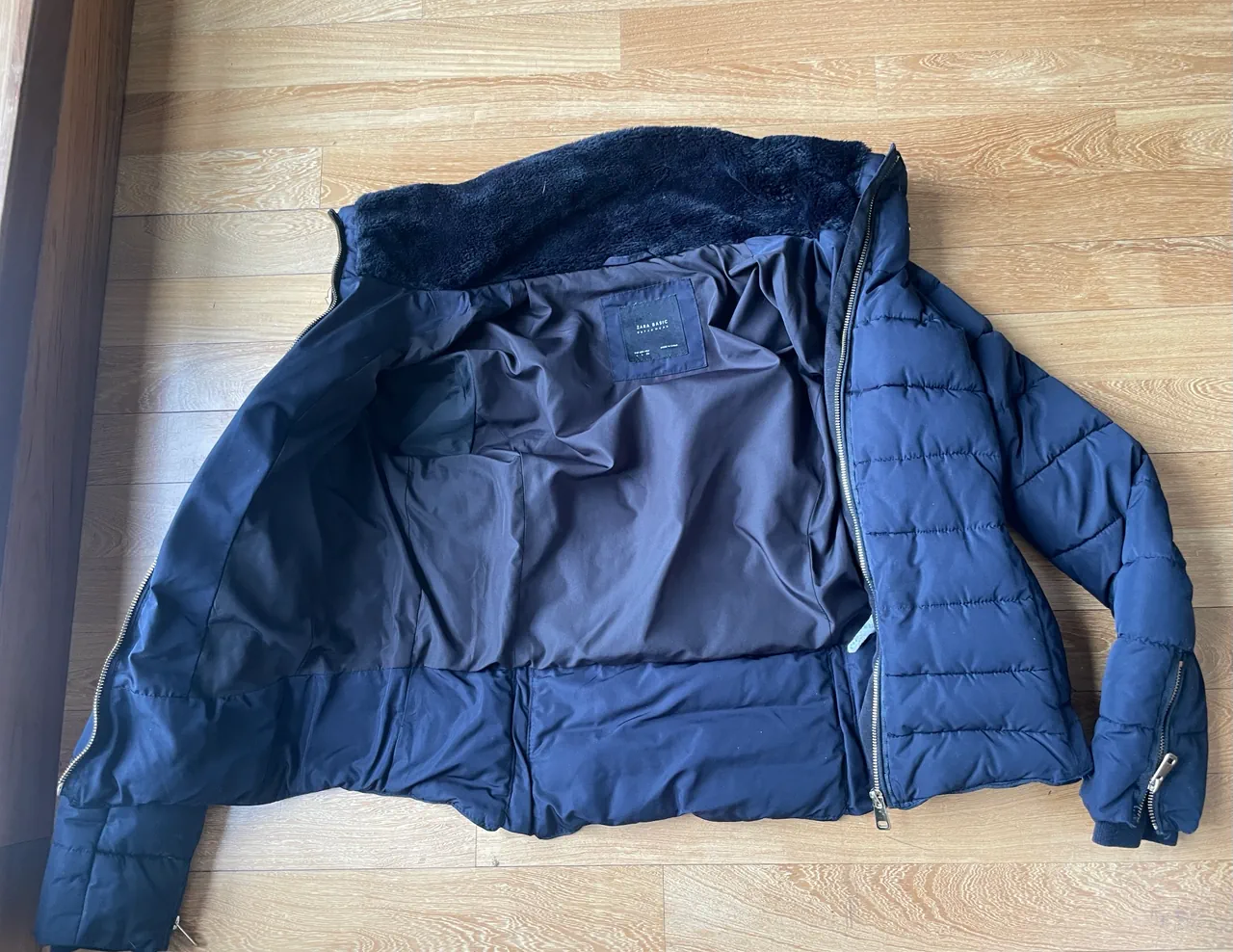Zara Basic · Talle L