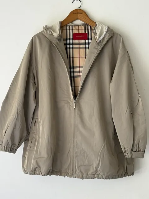 Burberry · Talle XL