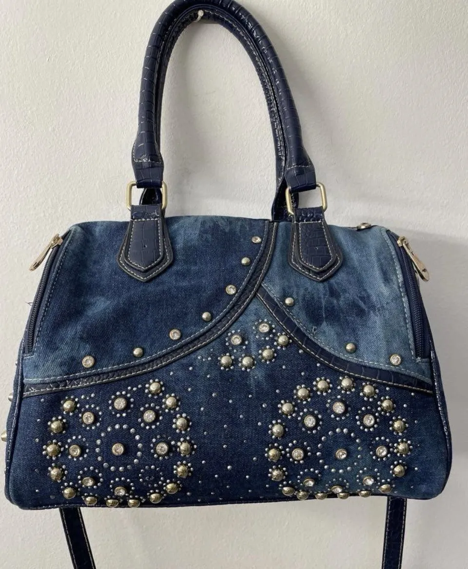 Cartera A ≠
