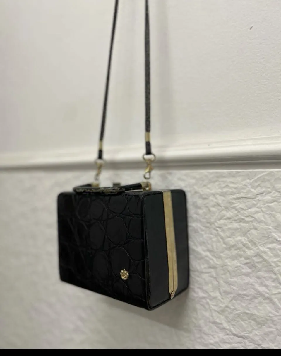 Cartera A ≠ - imagen 1