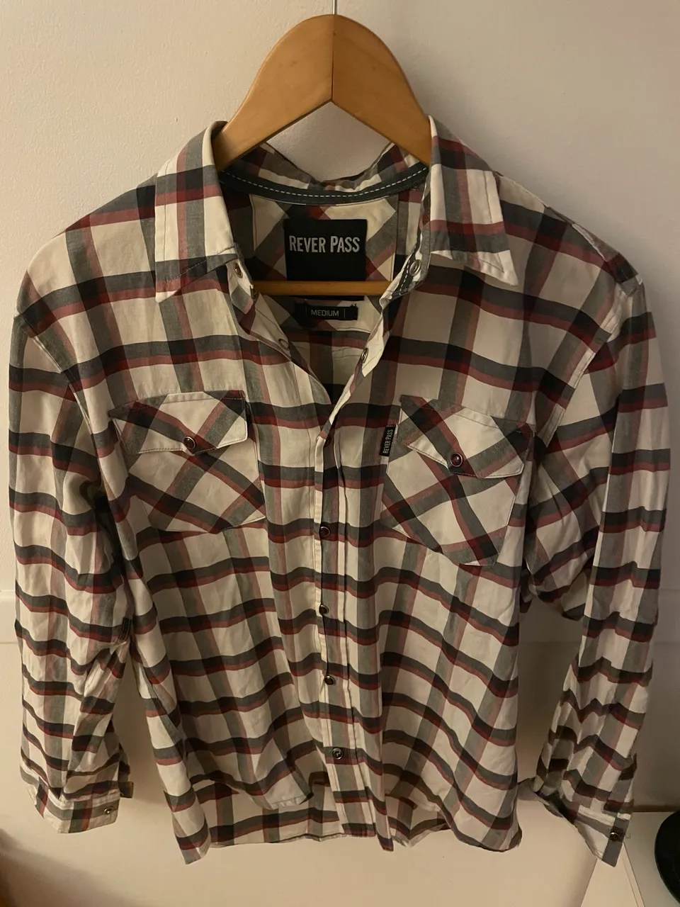 Camisa Rever Pass · Talle M