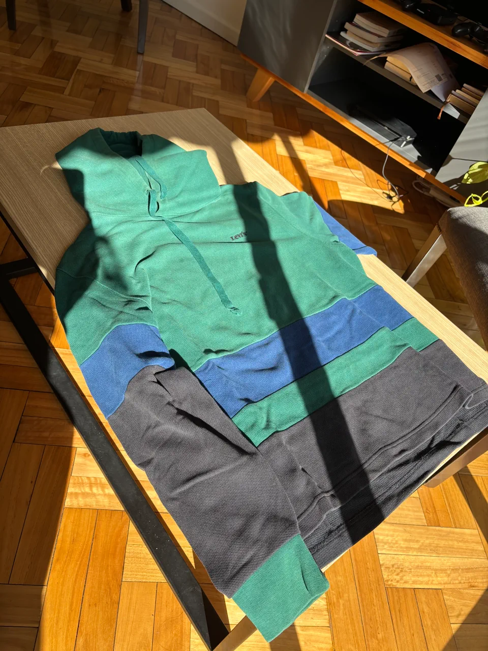 Buzo Levi's - imagen 1
