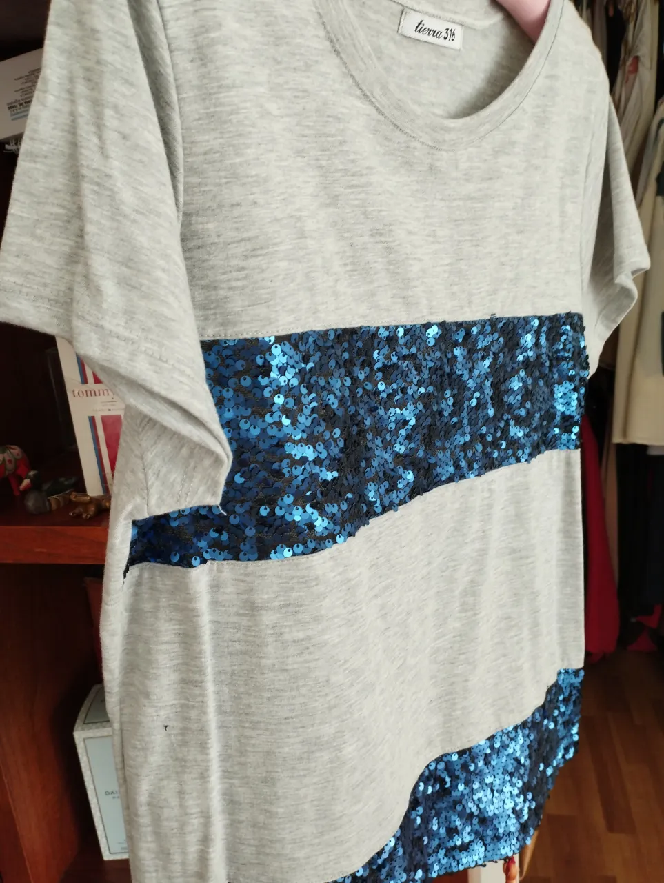 Remera Tierra 316 · Talle M