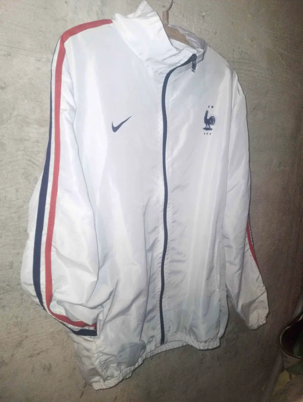 Nike · Talle L