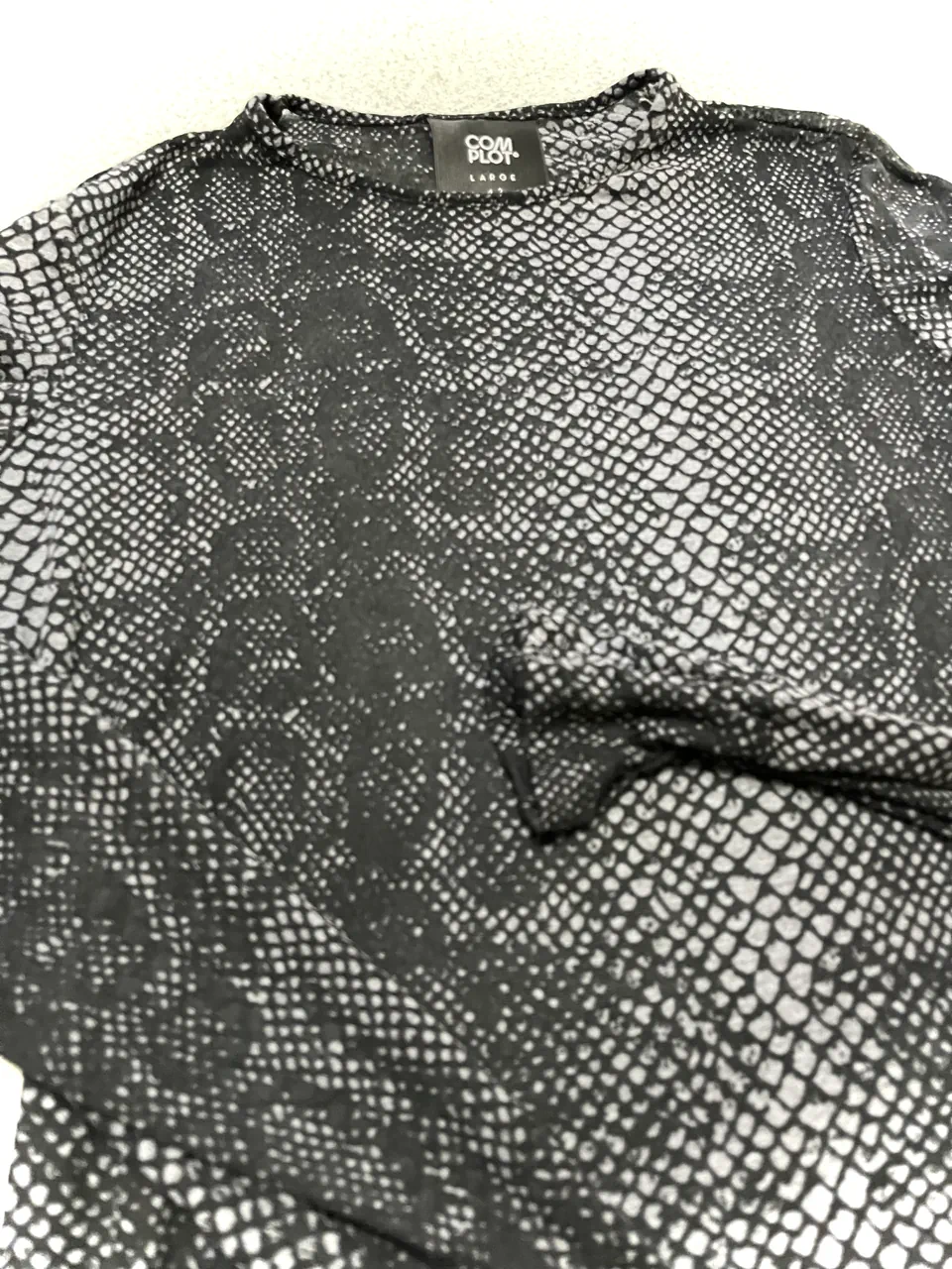 Remera Complot - imagen 3