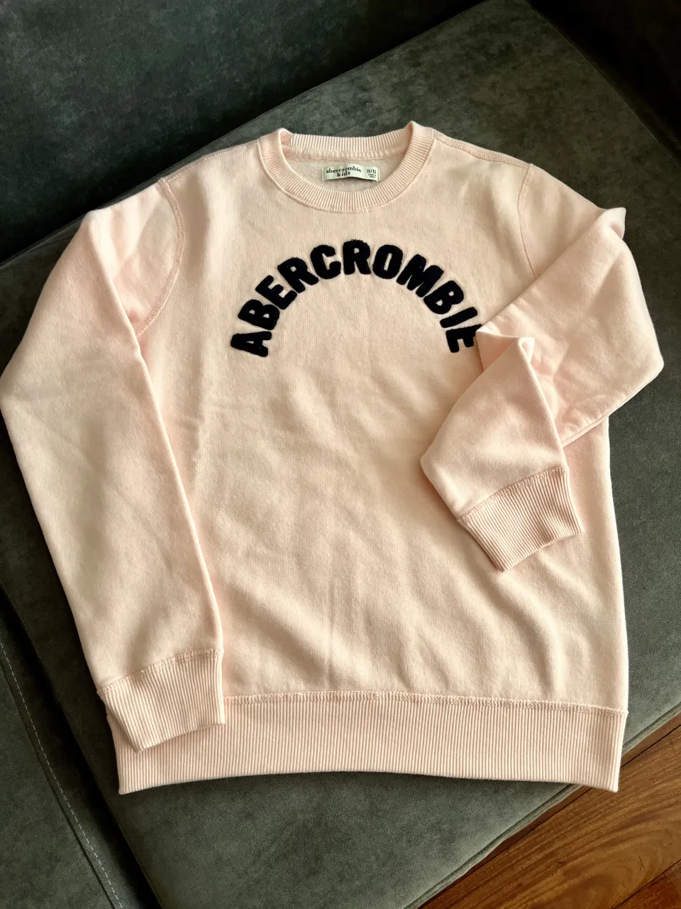 Buzo Abercrombie & Fitch · Talle 12 años / 152 cm
