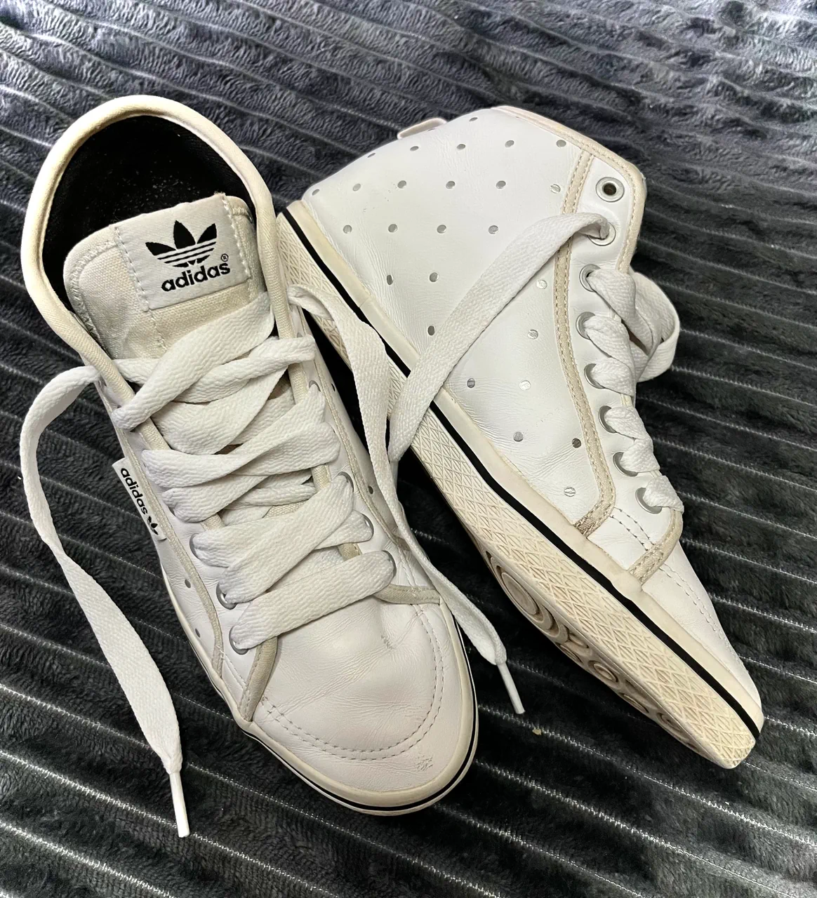 Zapatillas adidas - imagen 1