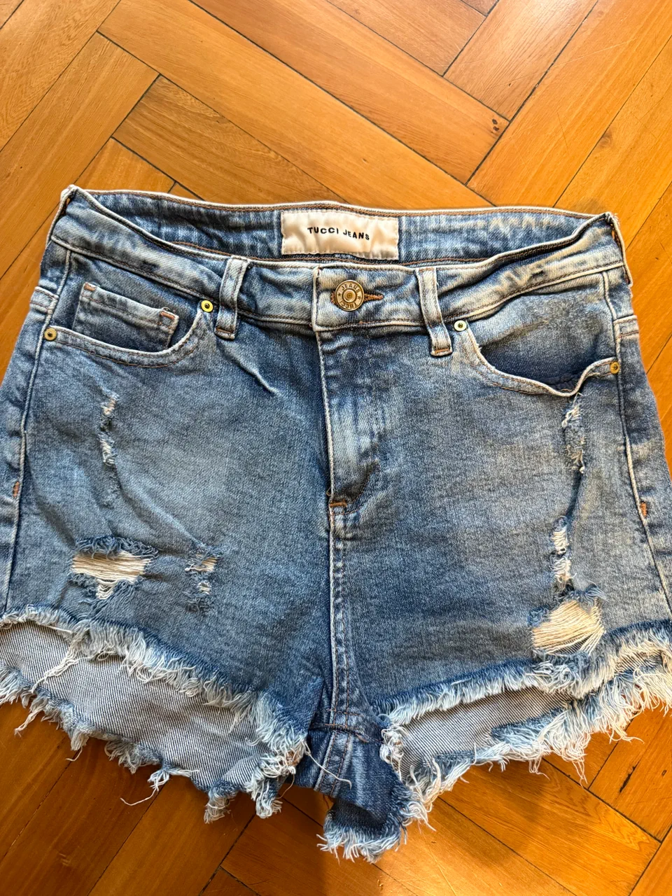 Short Tucci - imagen 1