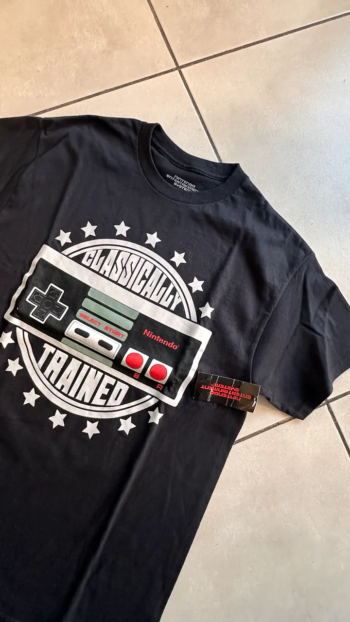 Remera Nintendo · Talle M