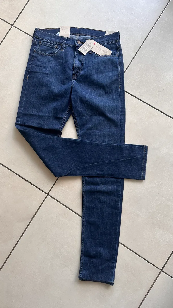 Jean Levi's - imagen 1