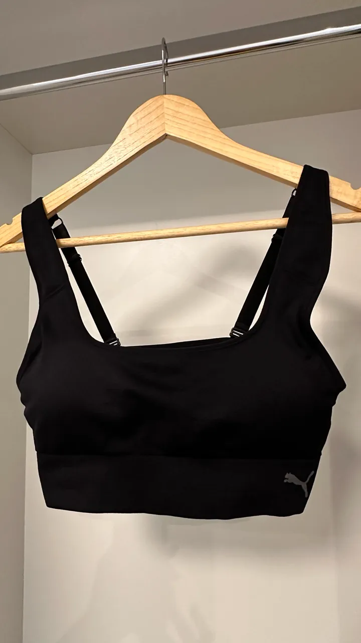 Corpiño deportivo Puma · Talle L