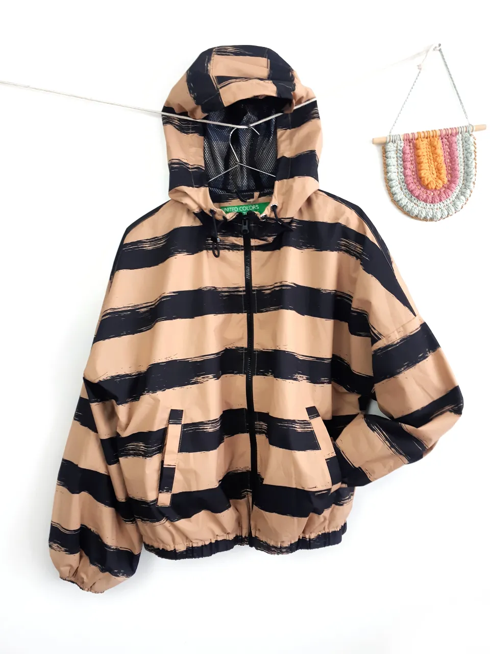 Rompeviento United Colors of Benetton · Talle S