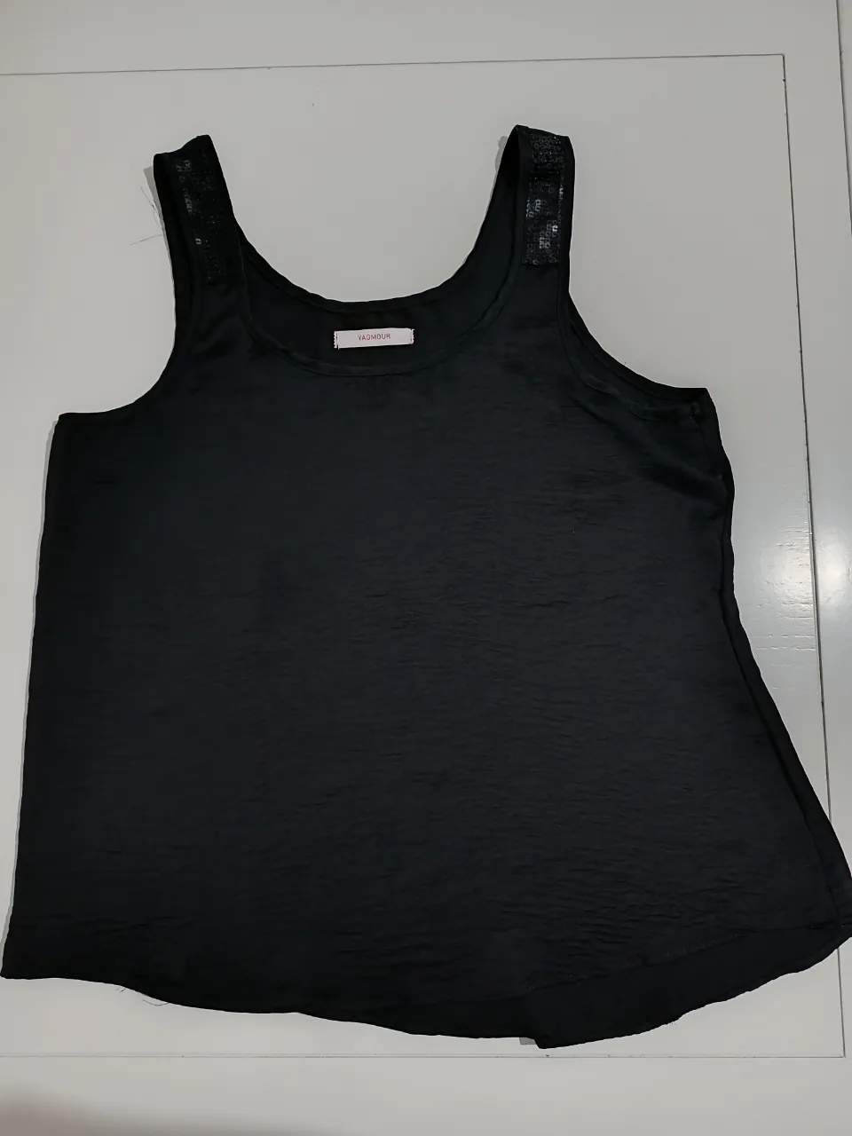 Musculosa Yagmour - imagen 1