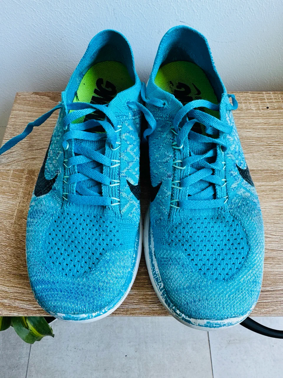 Nike · Talle AR 37