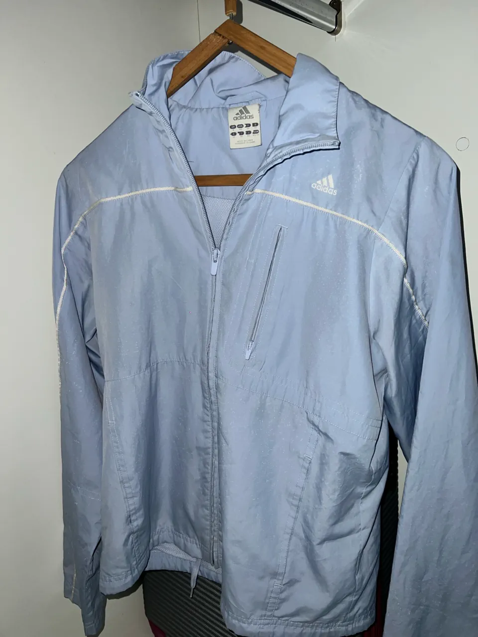adidas · Talle S
