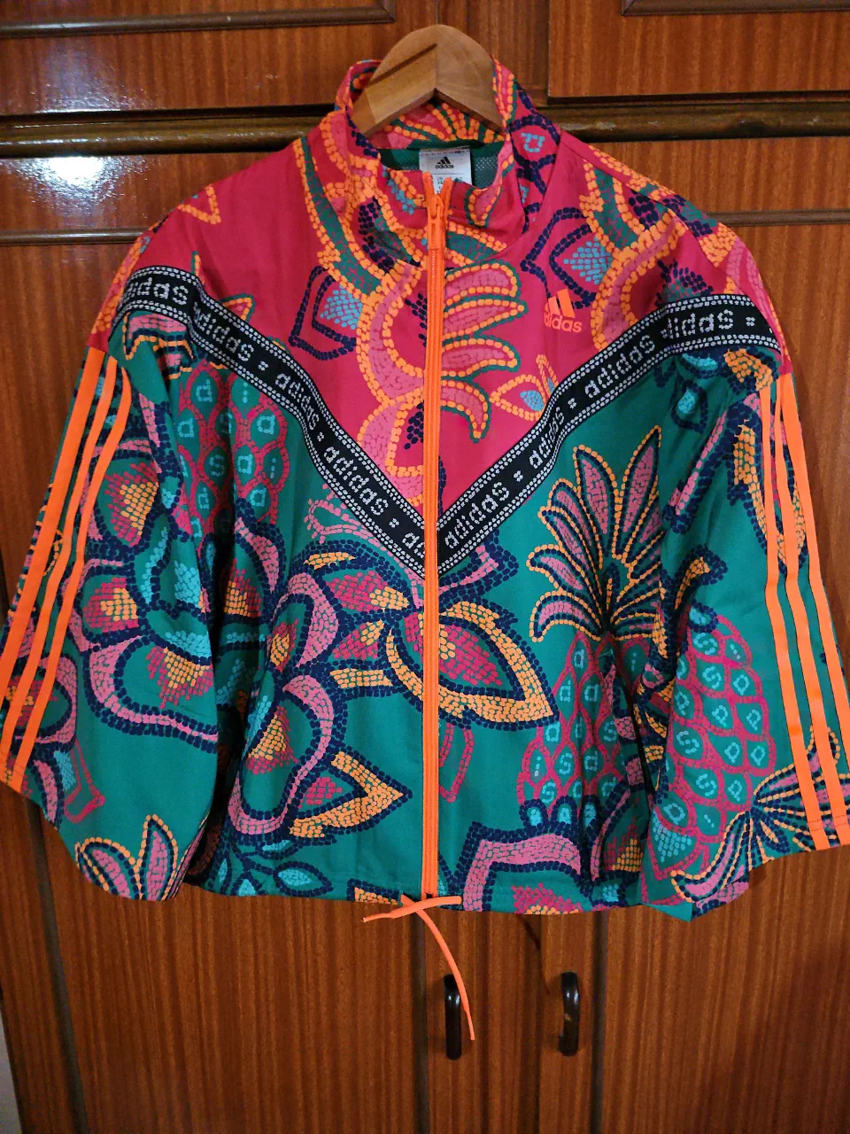 Buzo adidas - imagen 1