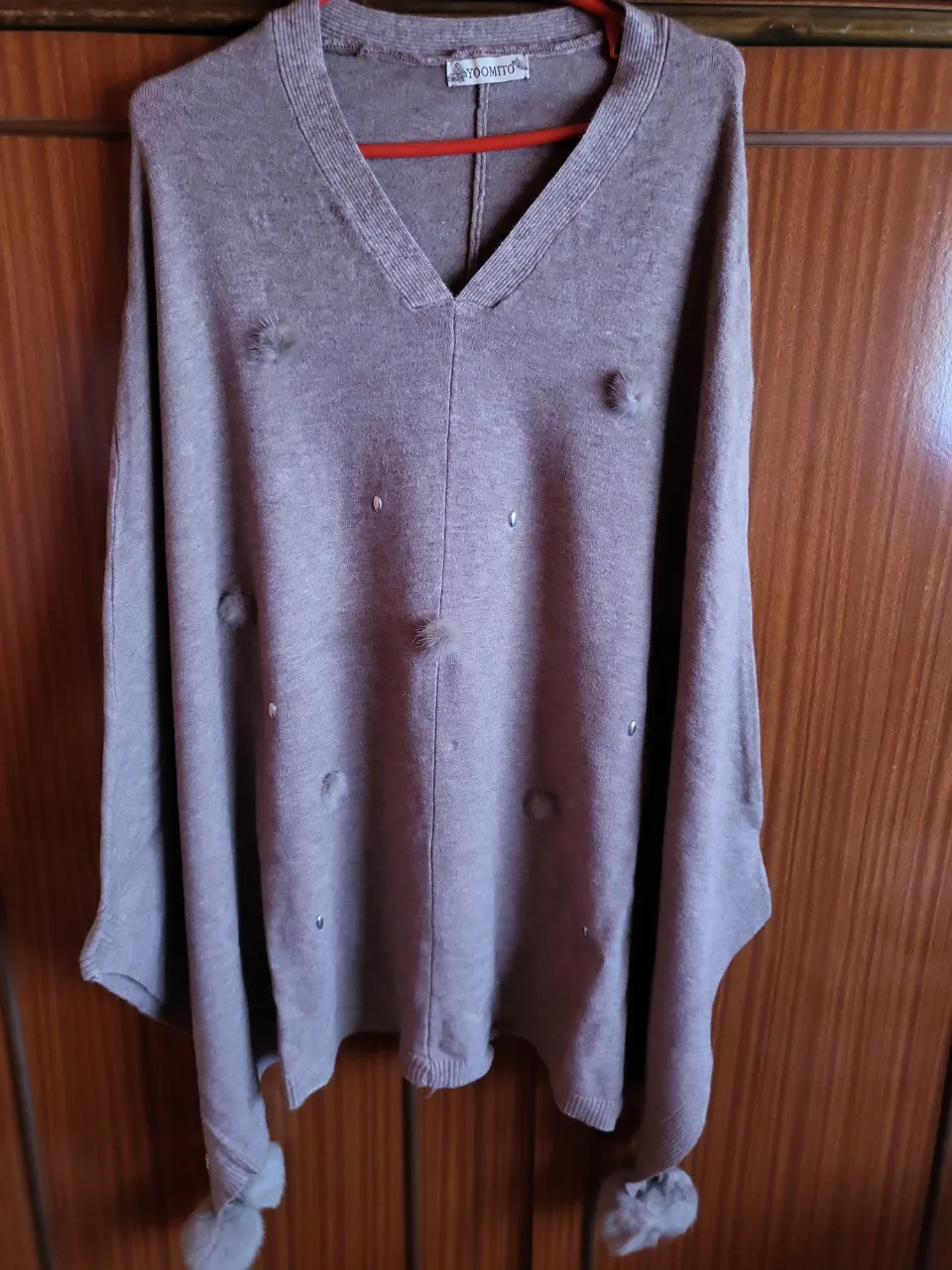 Poncho Otra · Talle L