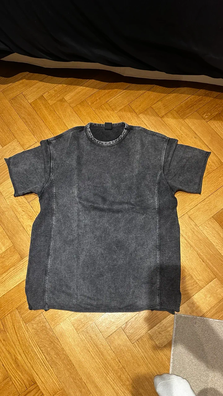 Remera Bershka - imagen 1