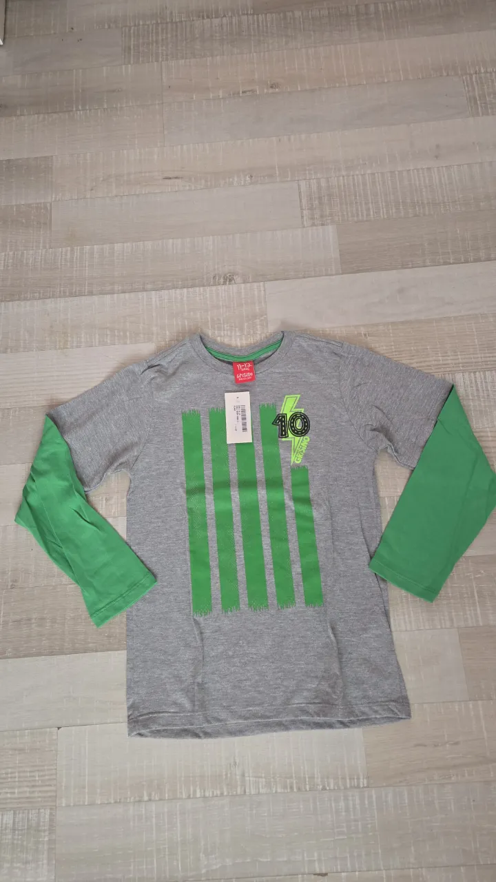 Remera Grisino · Talle 11 años / 146 cm