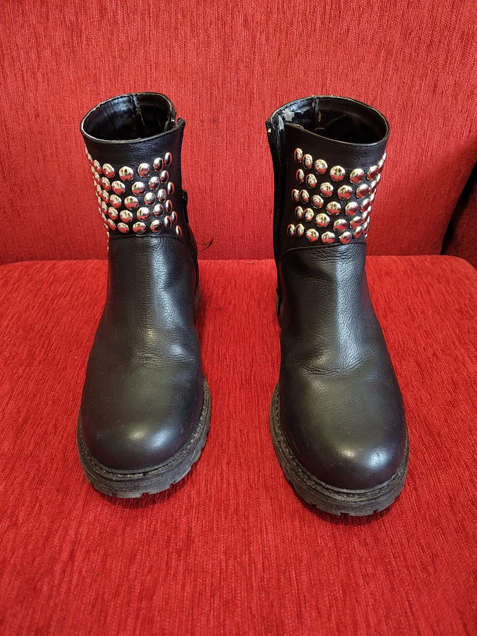 Sarkany · Talle AR 37