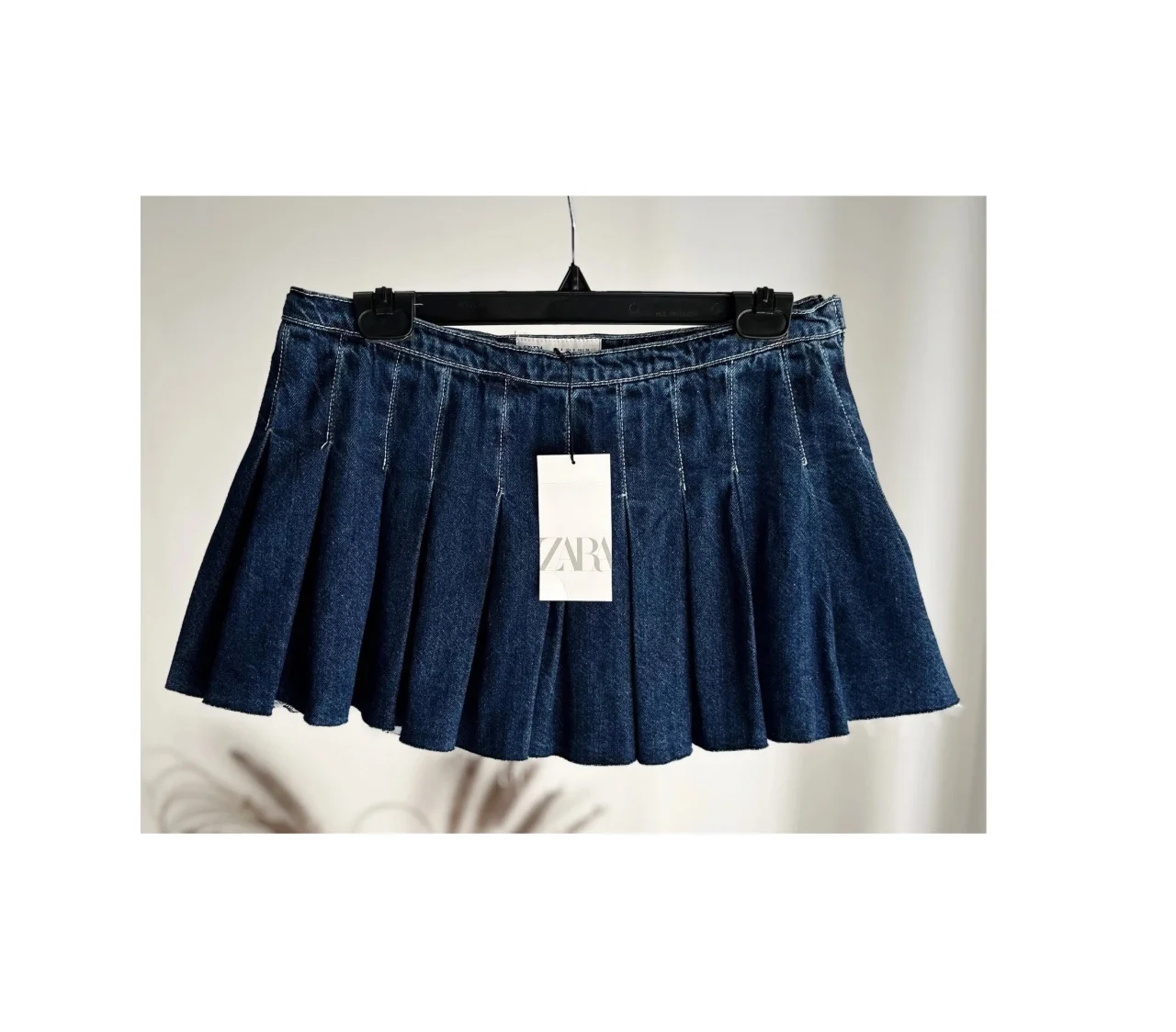 Minifalda Zara · Talle M