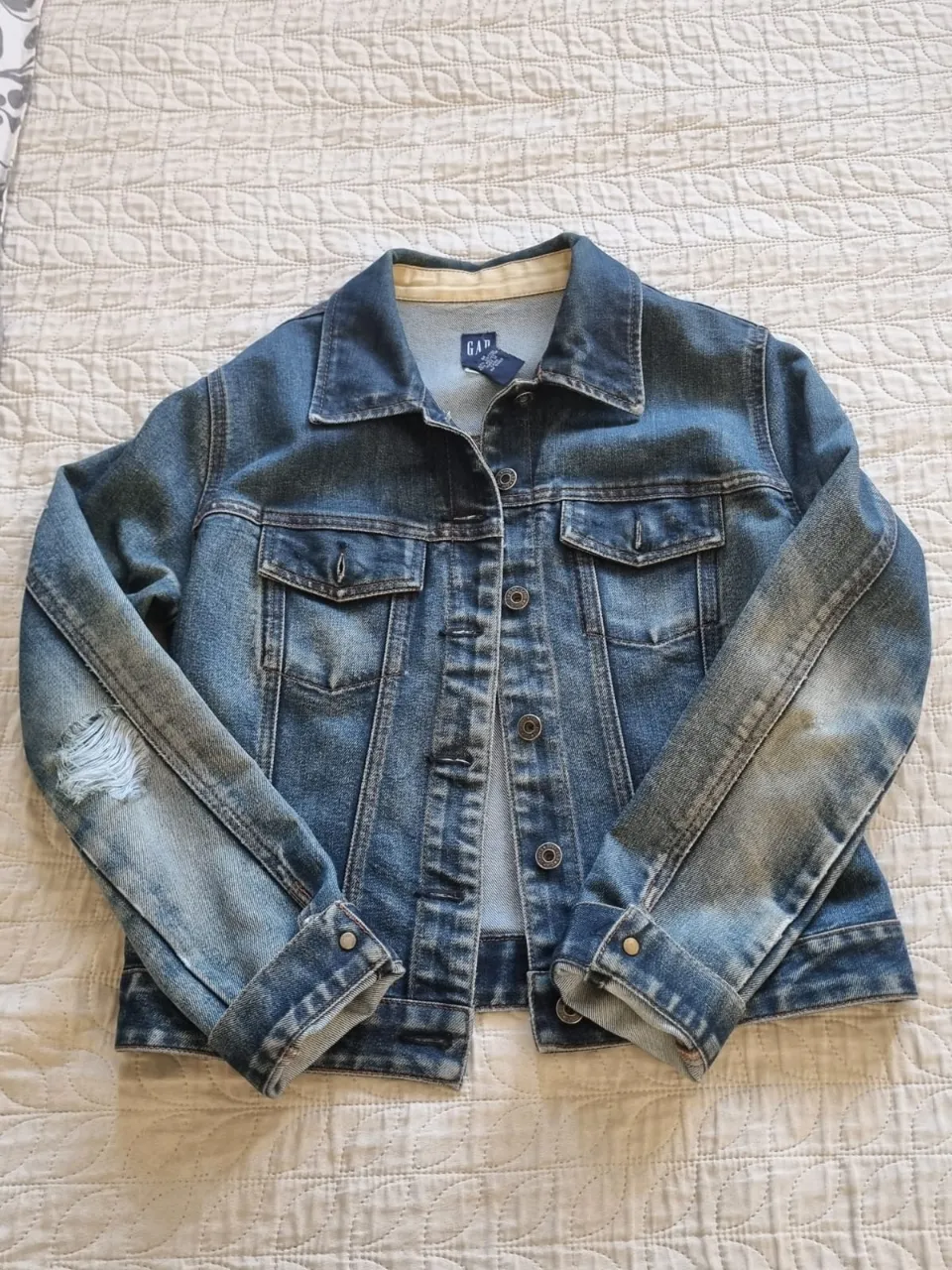 Campera GAP - imagen 1