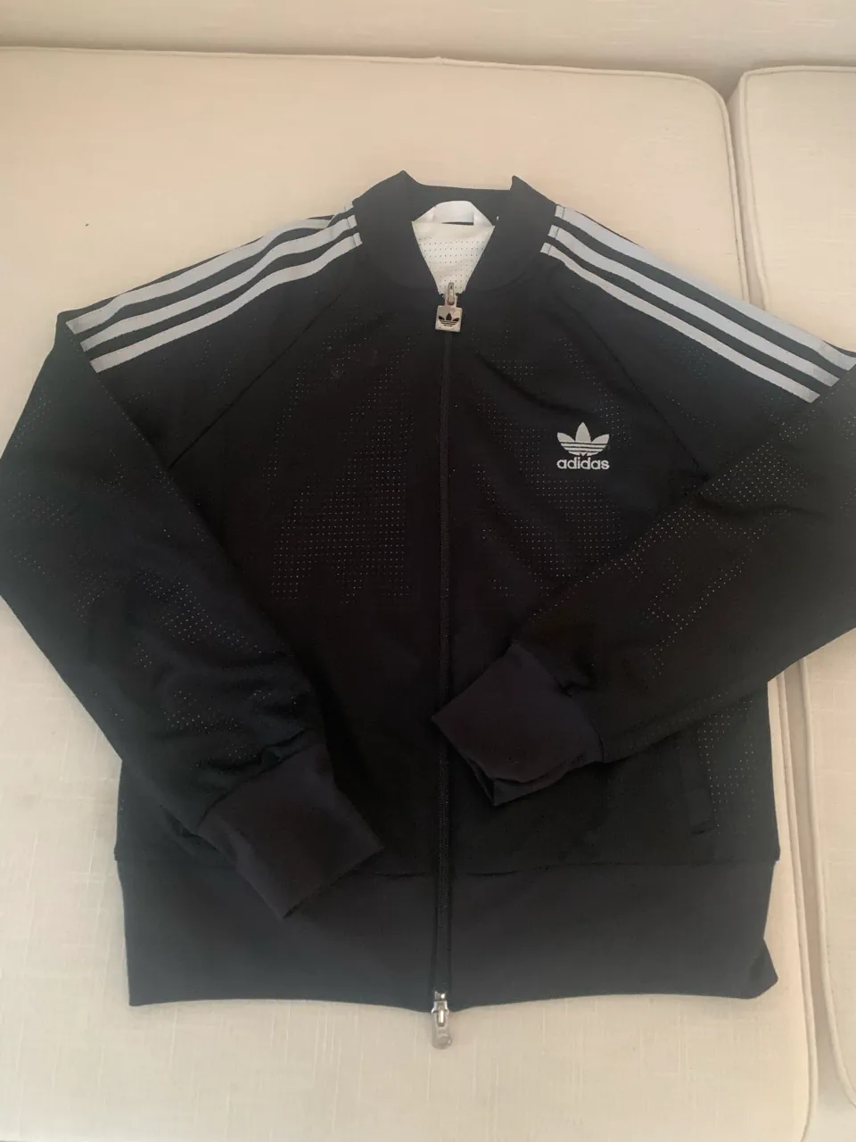 Campera adidas - imagen 1
