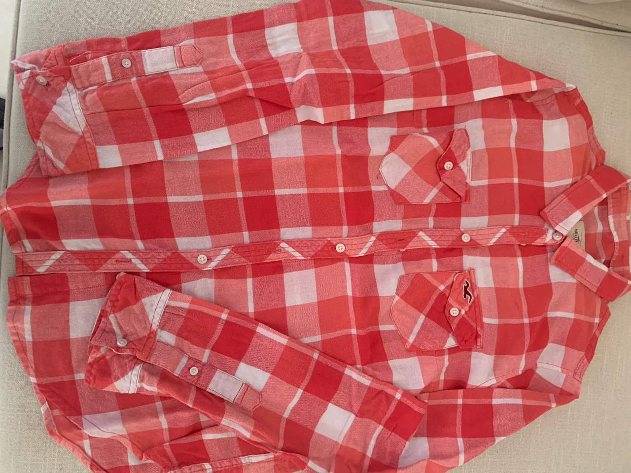 Hollister · Talle L