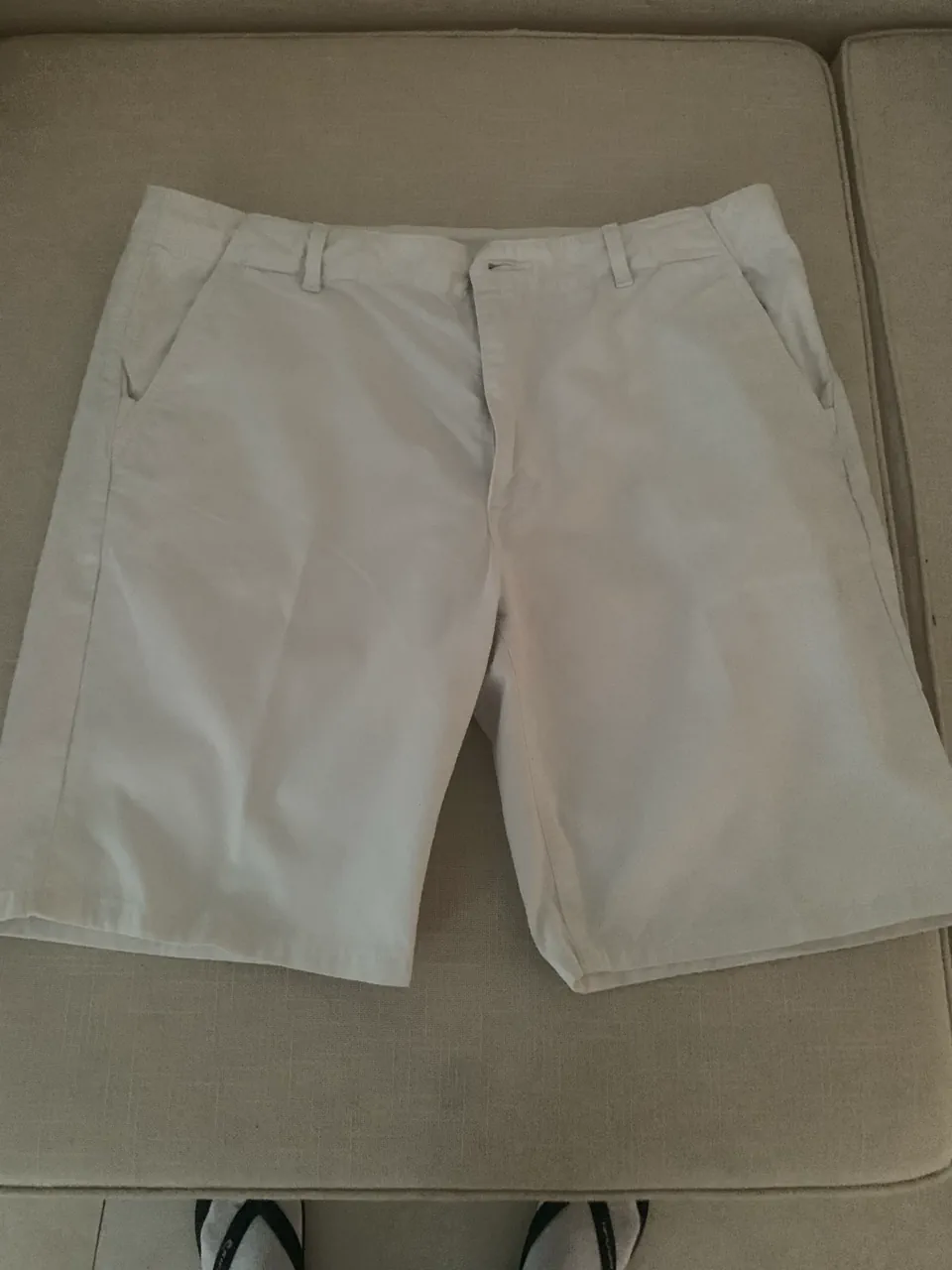 Bermuda Levi's · Talle L