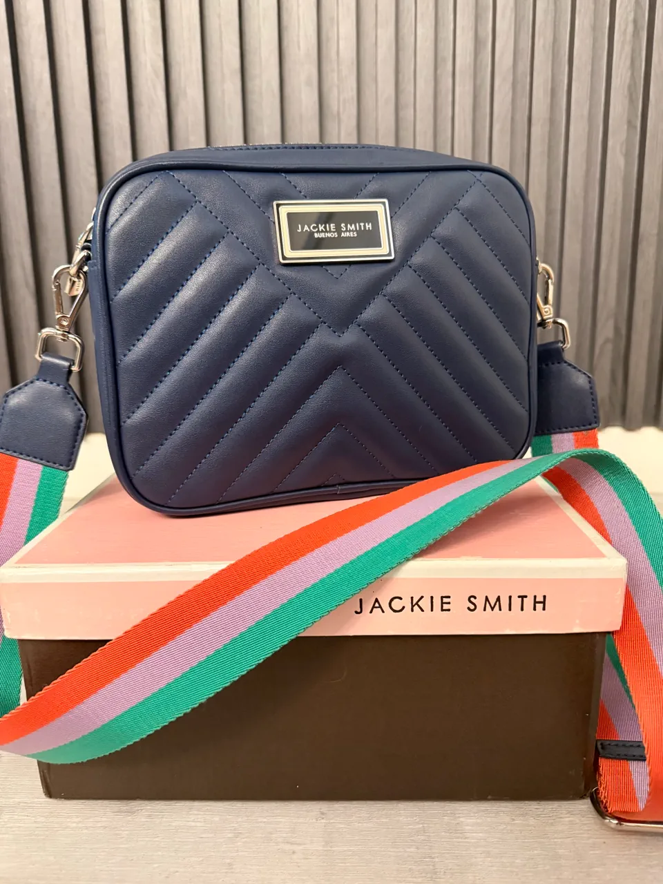 Bandolera Jackie Smith