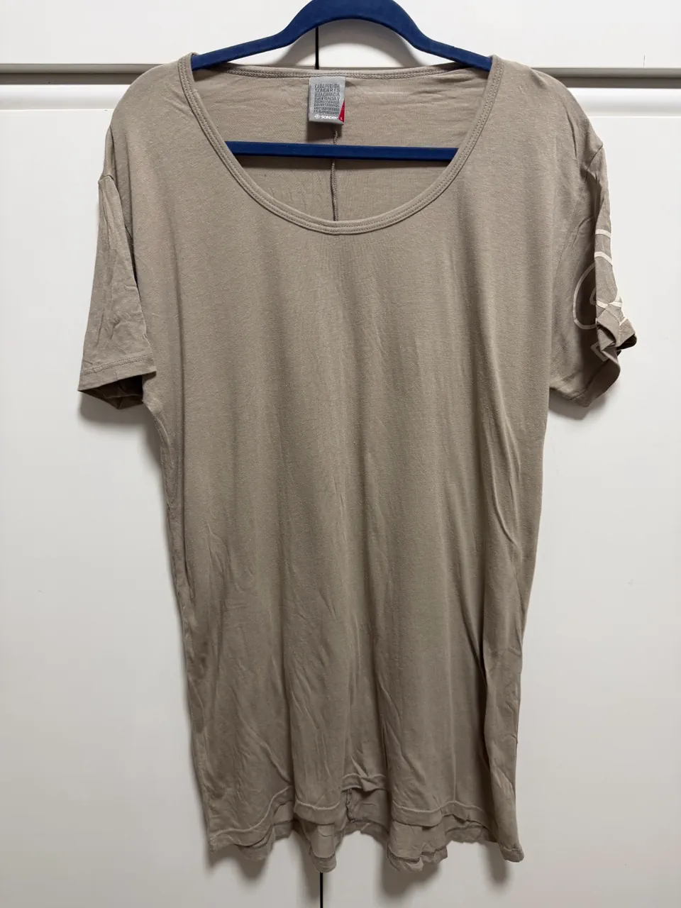 Remera Sonder · Talle L