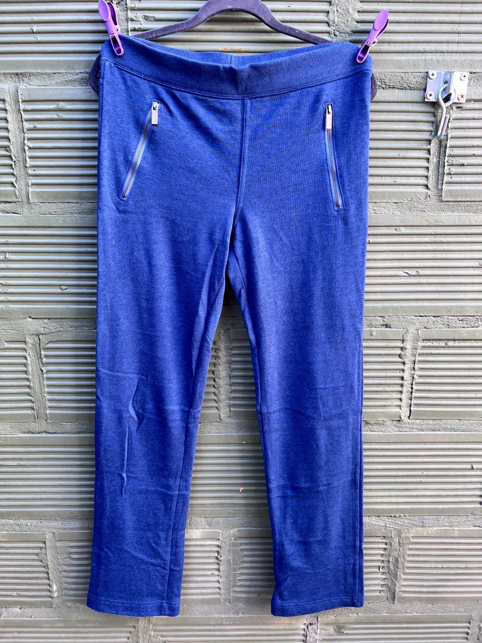Pantalón Everlast · Talle L